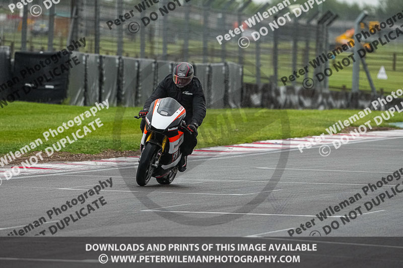 donington no limits trackday;donington park photographs;donington trackday photographs;estoril;event digital images;motorbikes;no limits;no limits trackdays;peter wileman photography;portugal;trackday;trackday digital images;trackday photos